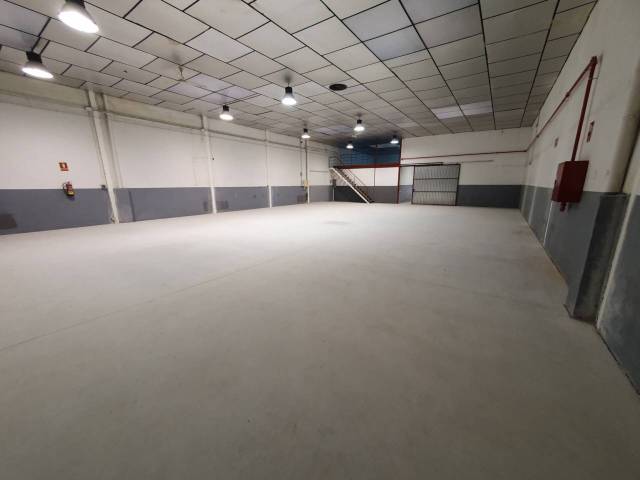 Nave industrial en Alquiler en Hostafrancs