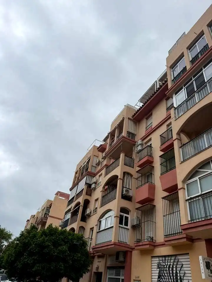 Vista exterior de Ático en venta en Benalmádena con Aire acondicionado y Terraza