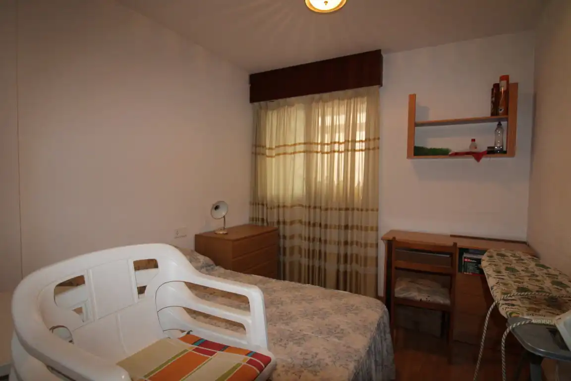 Schlafzimmer von Wohnung zum Verkauf in Torrevieja mit Möbliert und Balkon
