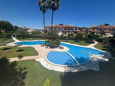 Casa amb piscina de lloguer a Mil Palmeras