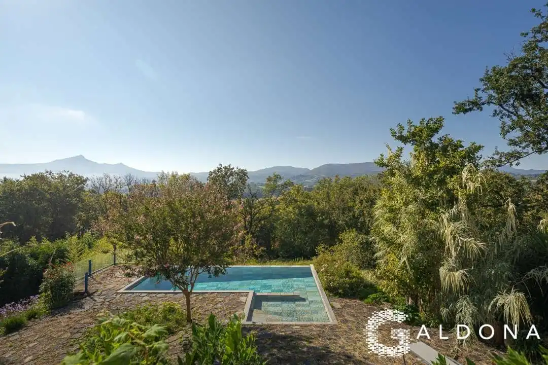 Jardín de Casa o chalet en venta en Urrugne con Calefacción, Jardín privado y Terraza