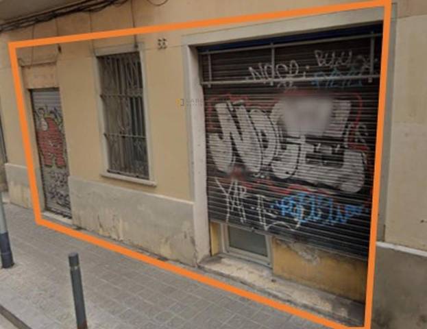 Local comercial en Venta en C/ Vallespir en Barri de les Corts