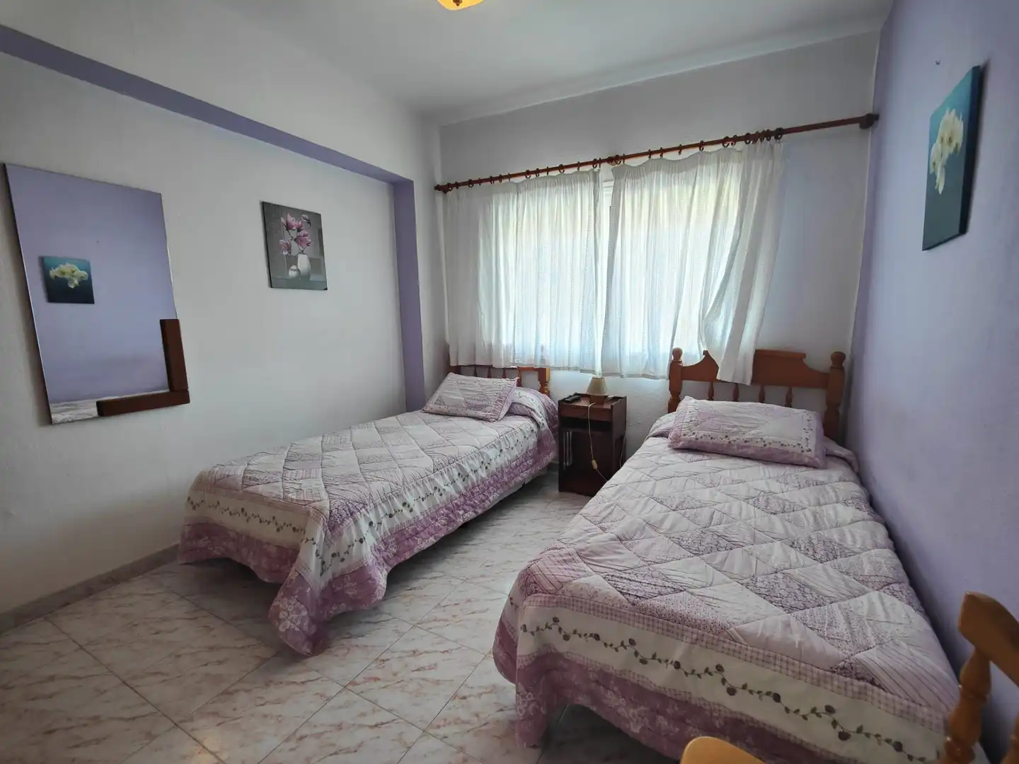 Dormitori de Apartament de lloguer en Candelaria amb Moblat, Rentadora i Balcó