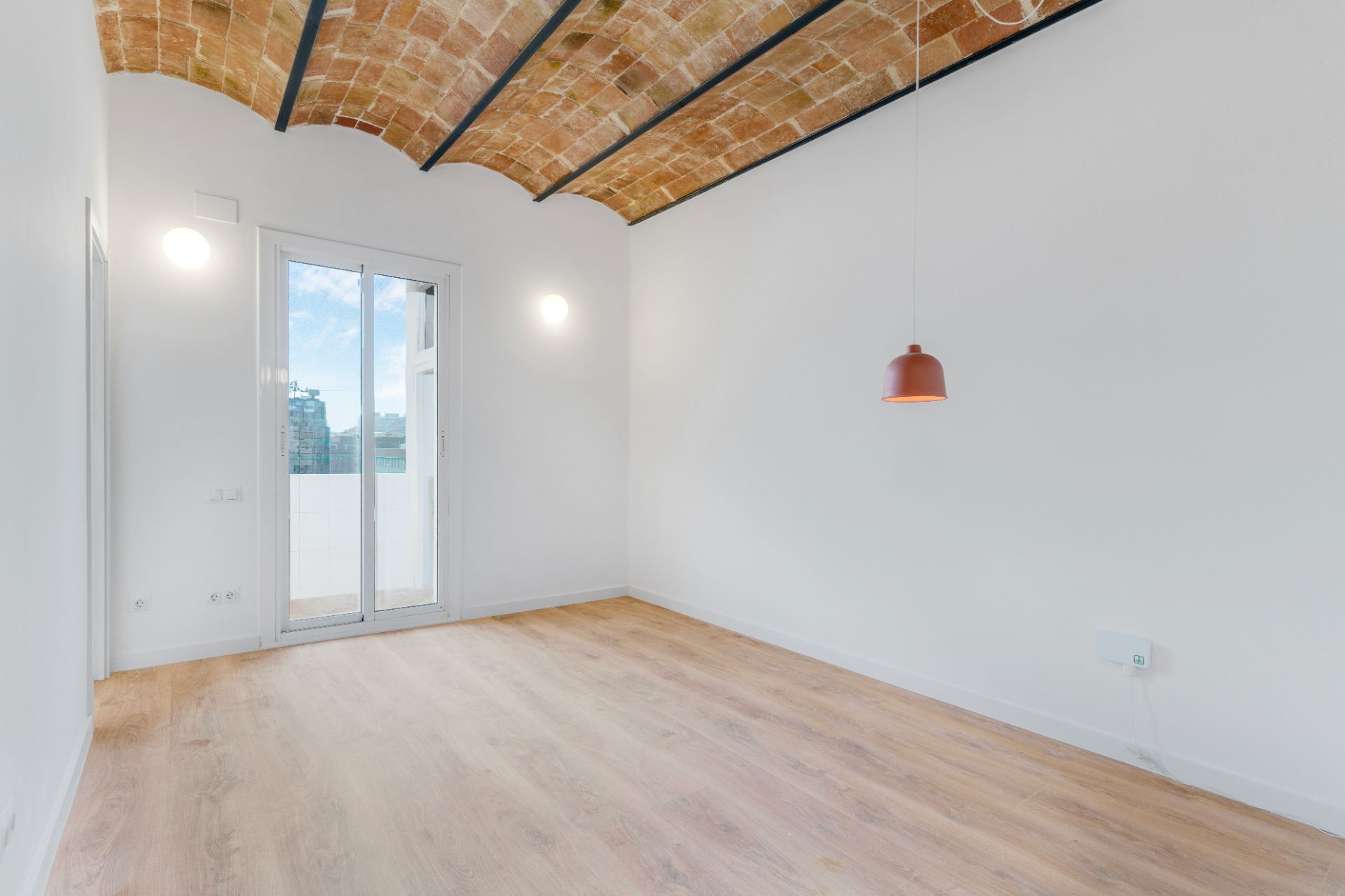 Pis en venda en  Barcelona Capital amb Parquet, Terrassa i Forn