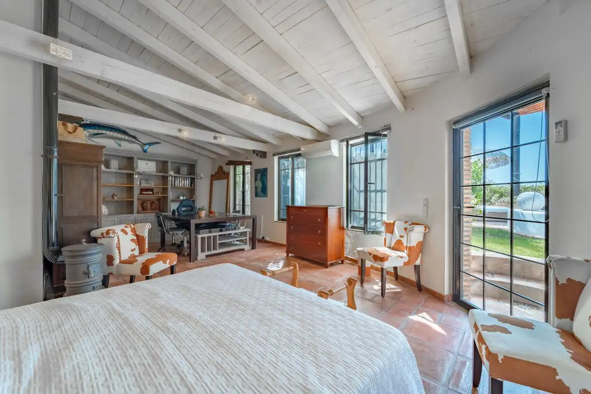 Bedroom of Houses for rent in Benahavís  with Air Conditioner, Heating and Private garden