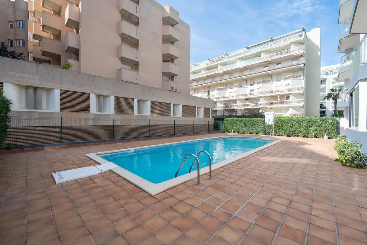 Piso con piscina en venta en Av. 8 d'Agost, imagen 30