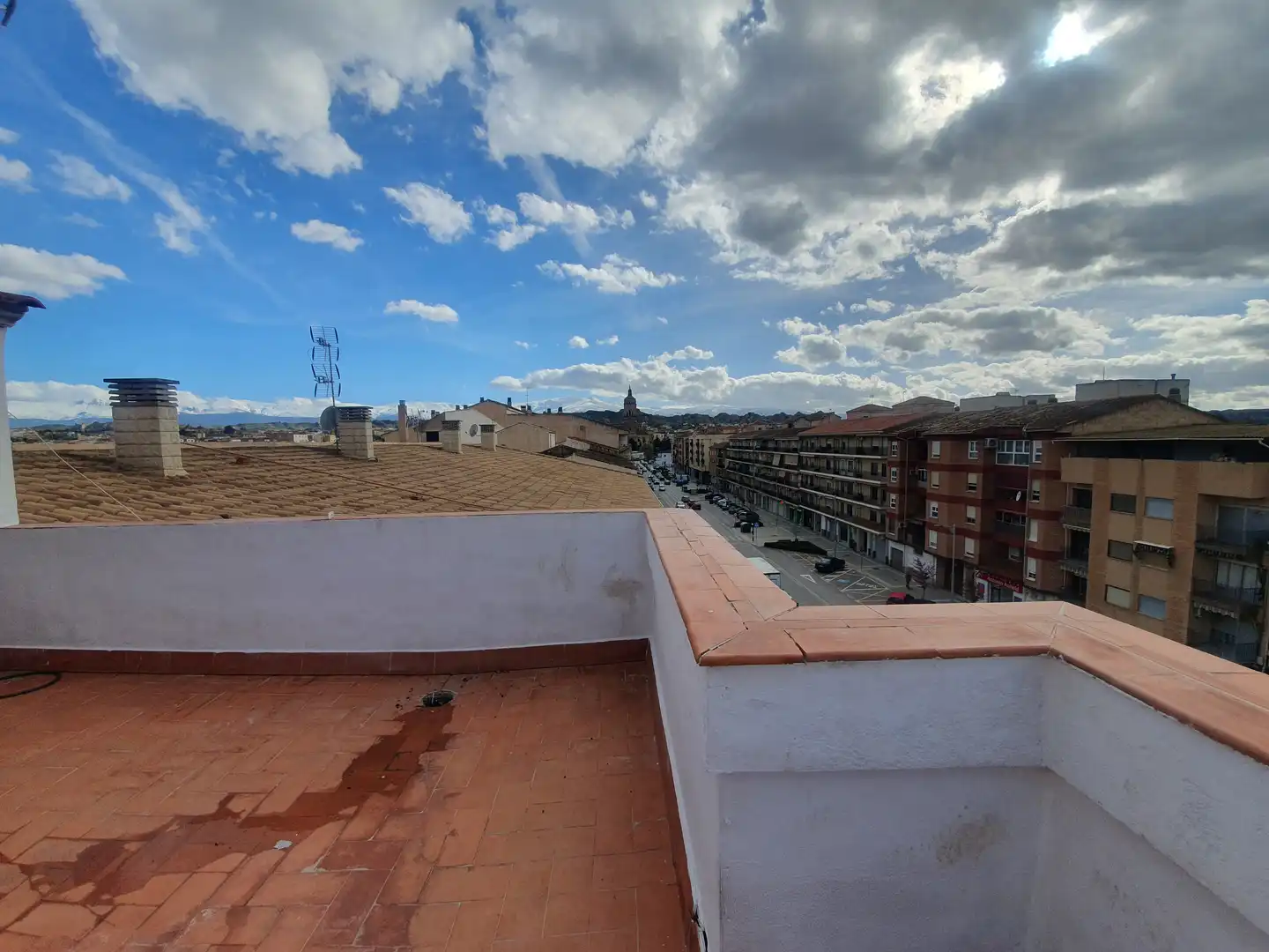 Außenansicht von Wohnung zum Verkauf in Guadix mit Terrasse, Möbliert und Balkon
