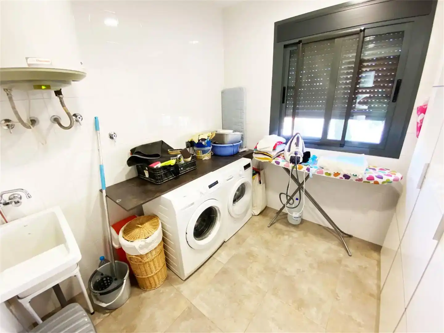 Cuina de Dúplex en venda en  Almería Capital amb Aire condicionat