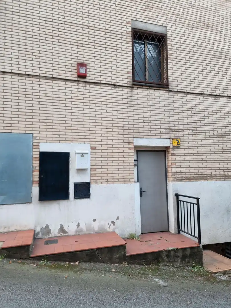 Fabrikhallen zur Miete in N/A, -1, Can Rosés