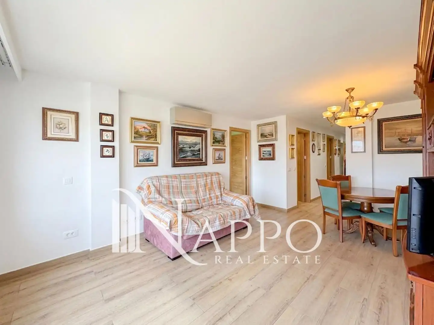 Piso con ascensor en venta en Ferro, imagen 2