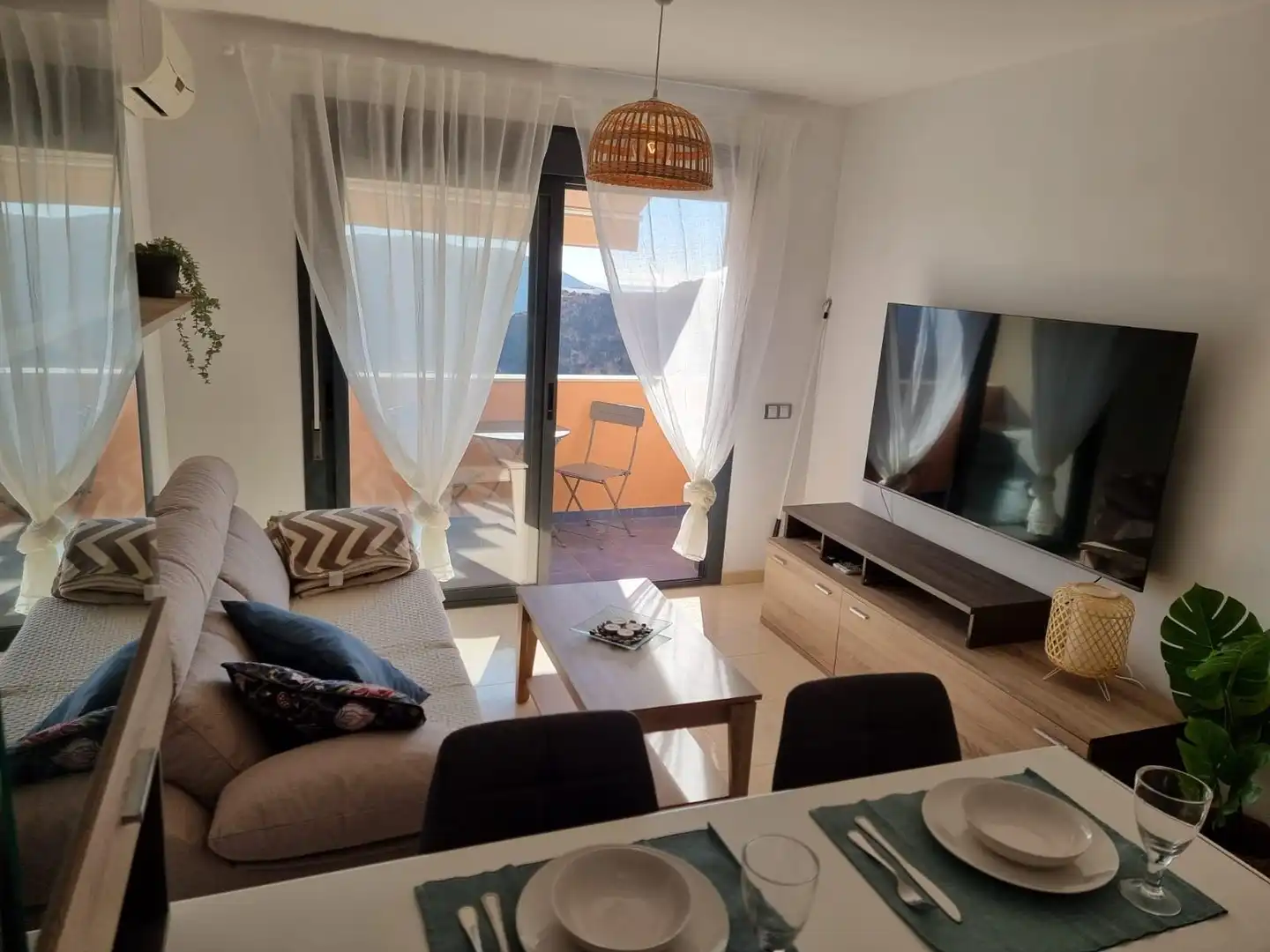 Wohnzimmer von Wohnungen zur Miete in La Envía