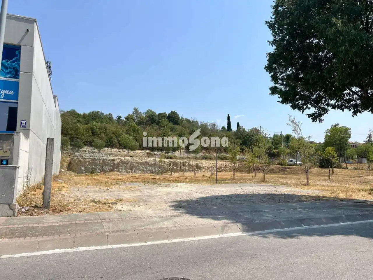 Terreno industrial en venta en Vic