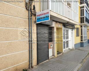 Premises for sale in San Fernando