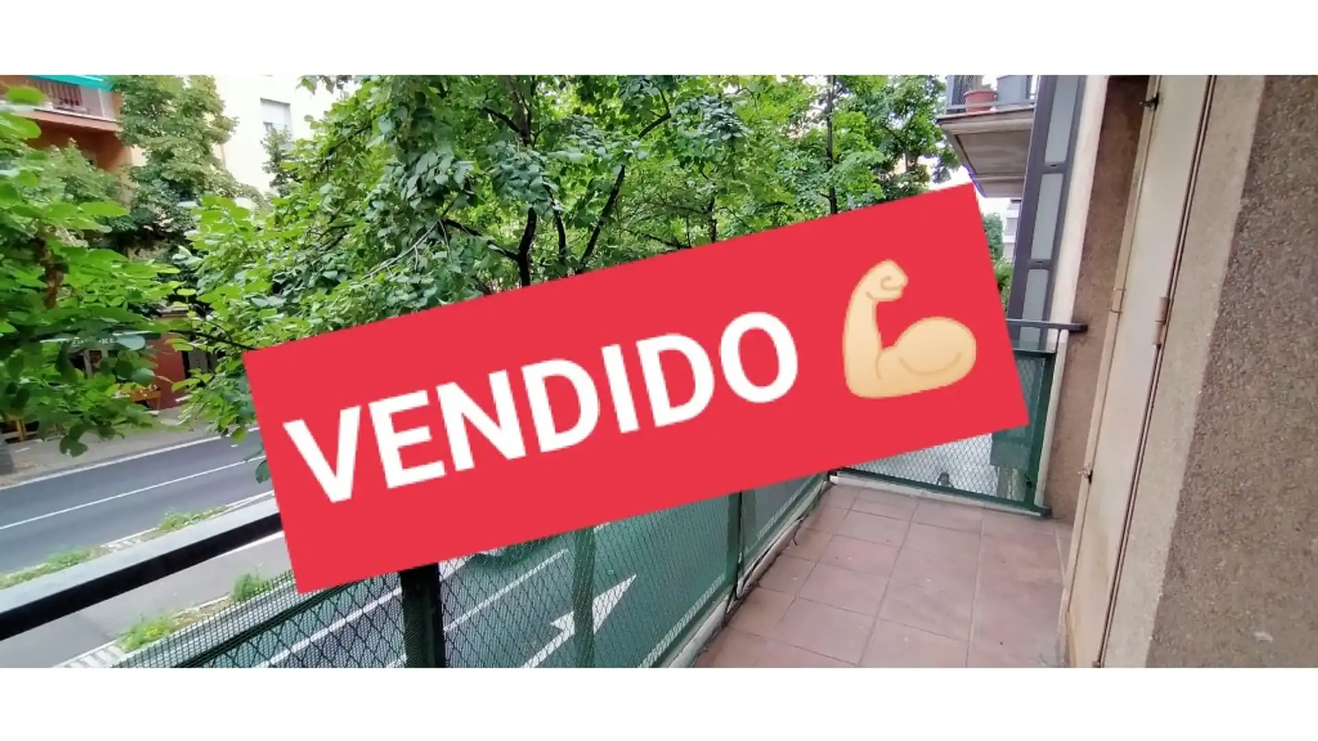 Vista exterior de Pis en venda en Salt