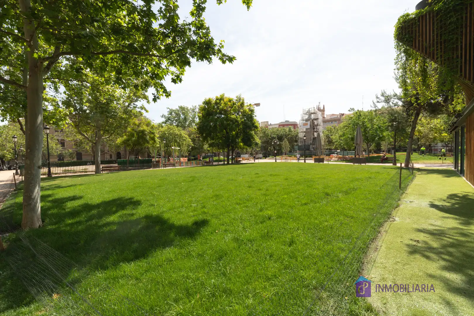 Jardín de Piso en venta en Zaragoza con Aire acondicionado y Calefacción