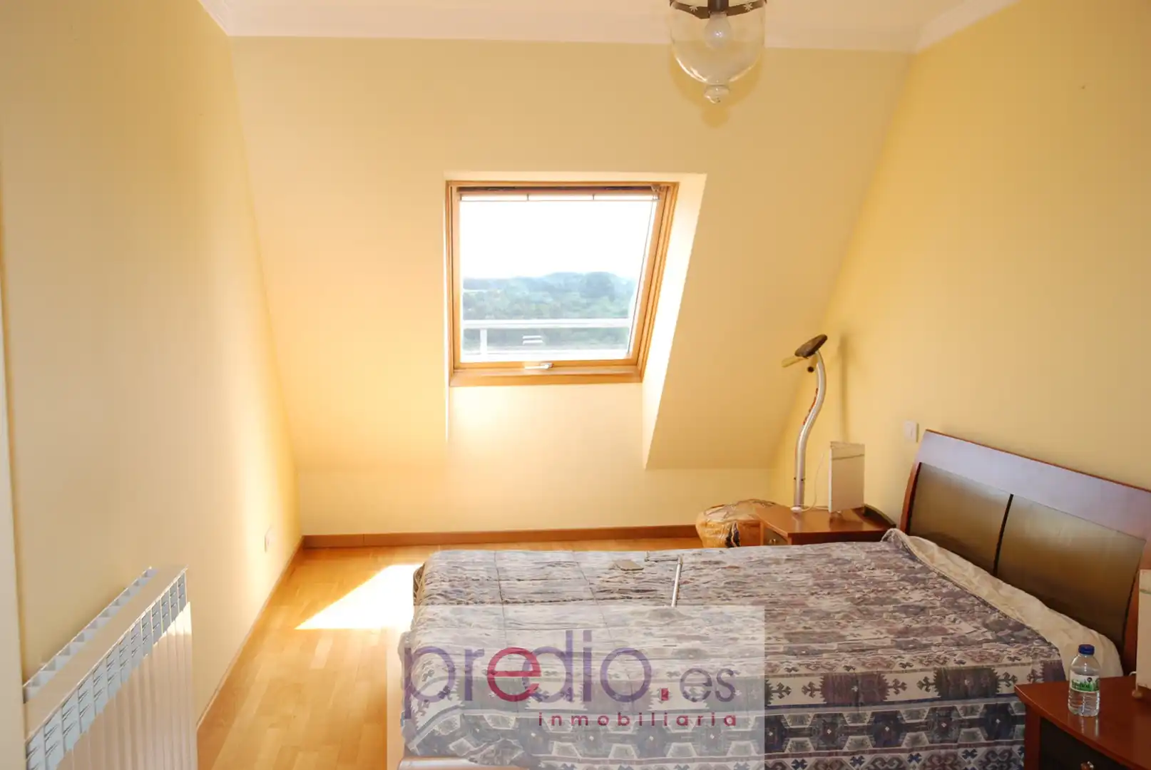 Dormitori de Dúplex en venda en Lugo amb Calefacció, Parquet i Traster