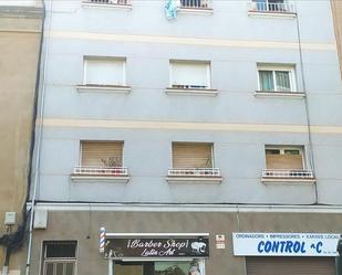 Exterior view of House or chalet for sale in L'Hospitalet de Llobregat