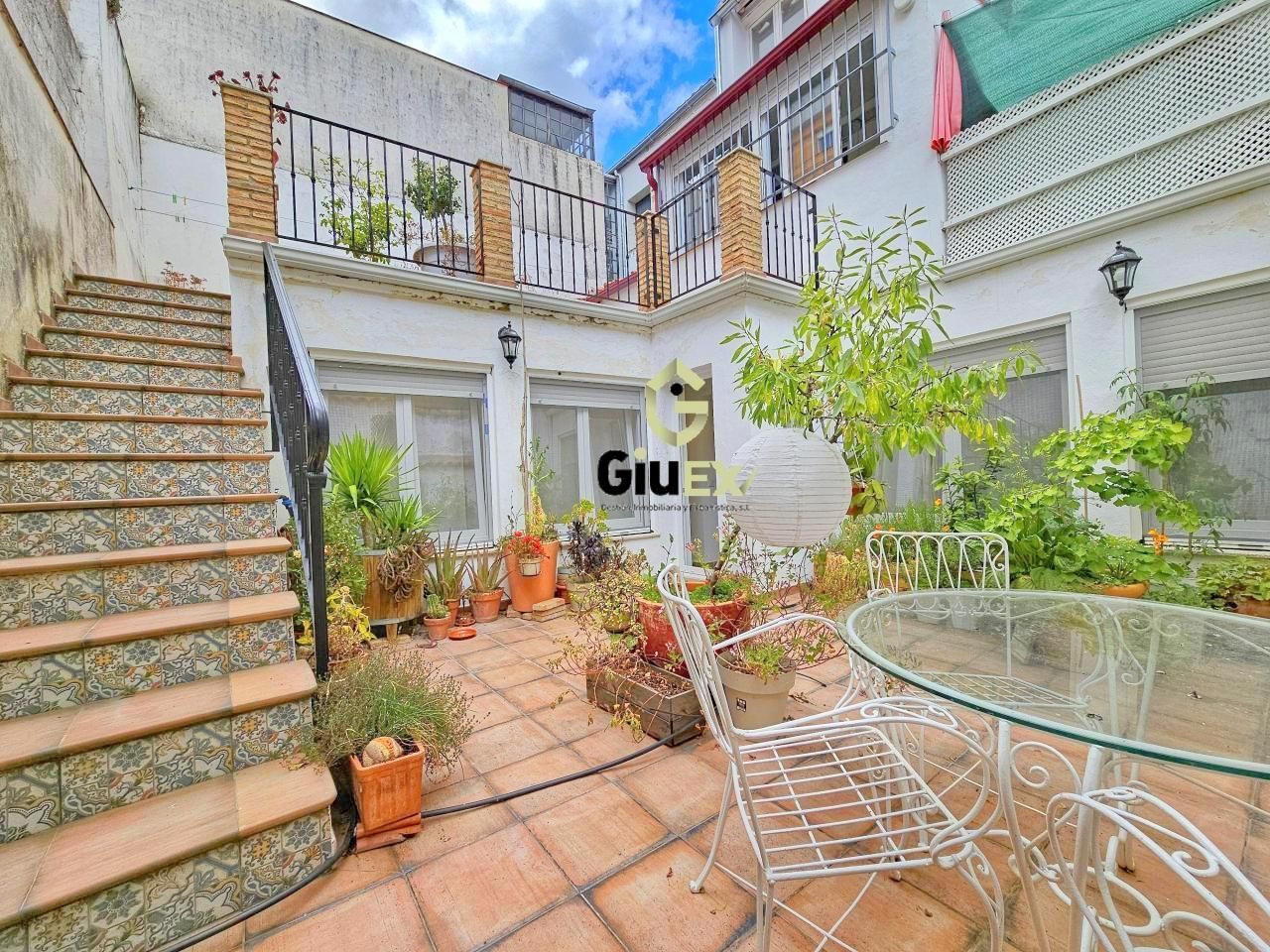 Jardín de Planta baja en venta en Cáceres Capital con Calefacción, Terraza y Trastero