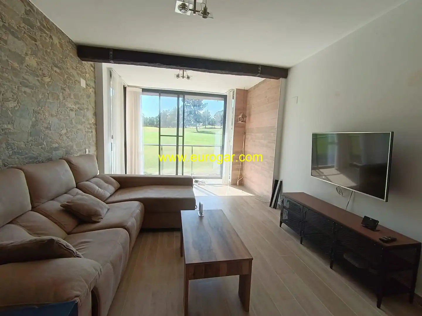 Sala d'estar de Apartament en venda en Chiva amb Aire condicionat, Calefacció i Piscina comunitària