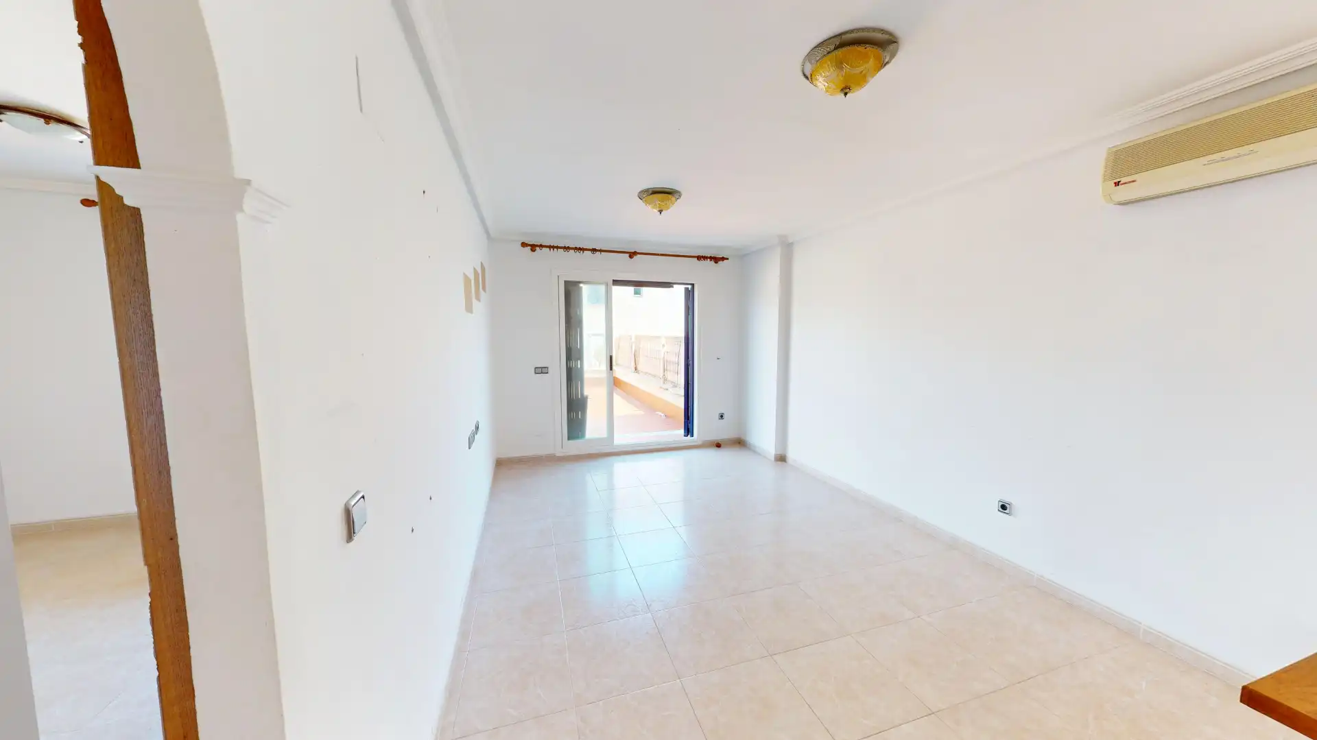 Flat for sale in Torrevieja  with Air Conditioner, Terrace and Community pool