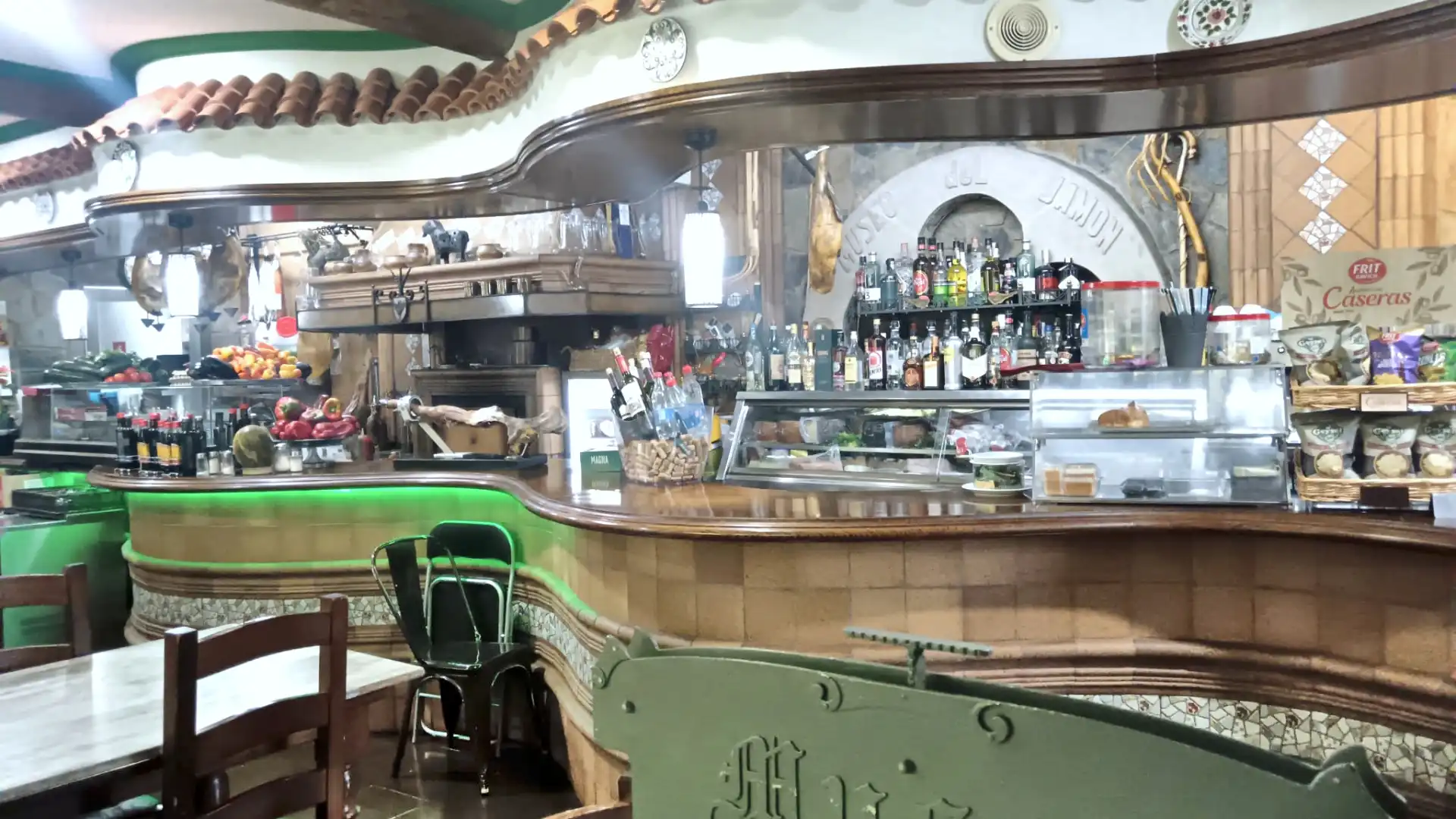 Premises for transfer in Centre