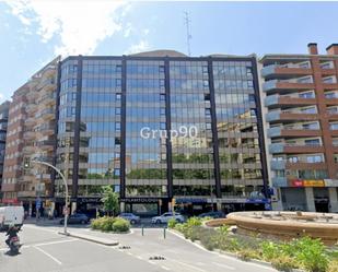 Vista exterior de Oficina en venda en  Lleida Capital amb Aire condicionat