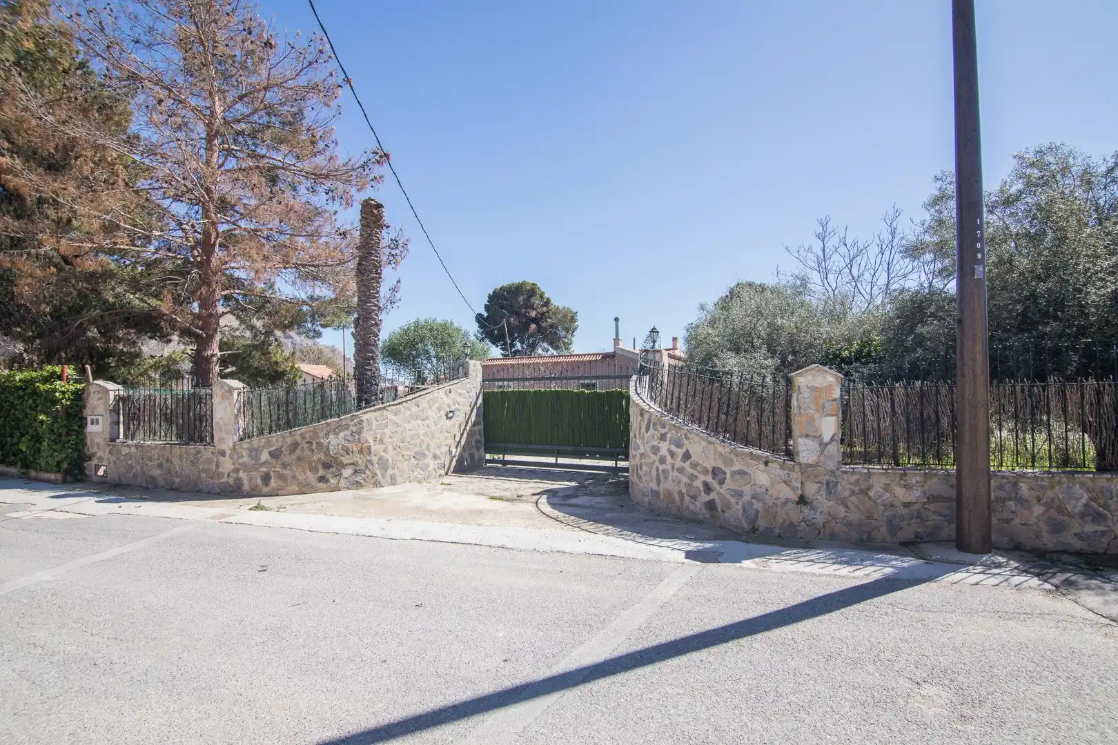 Vista exterior de Casa o chalet en venta en Redován con Jardín privado, Terraza y Piscina