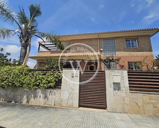 Exterior view of House or chalet for sale in Cambrils  with Air Conditioner