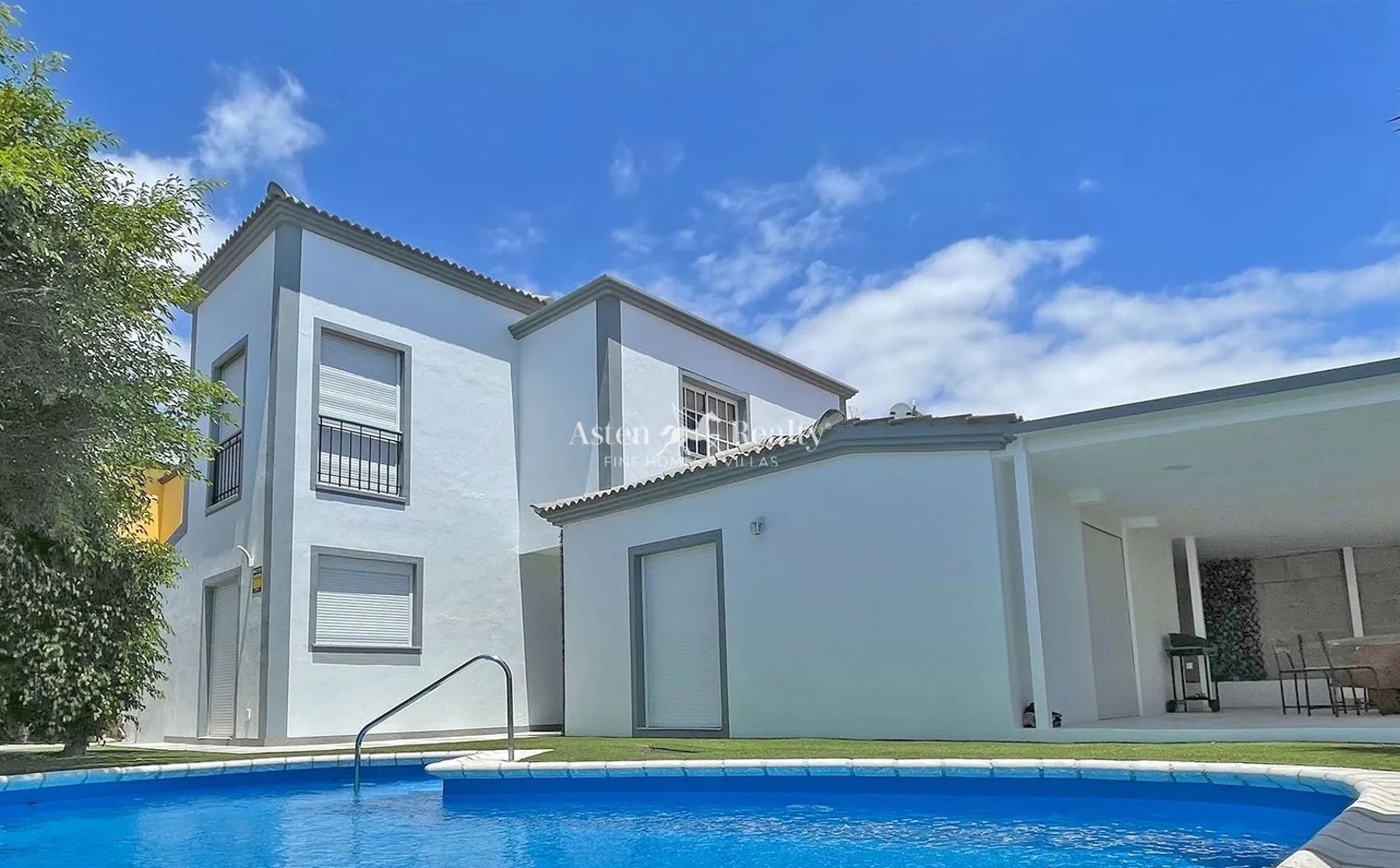 Exterior view of Single-family semi-detached for sale in Adeje  with Air Conditioner, Private garden and Terrace