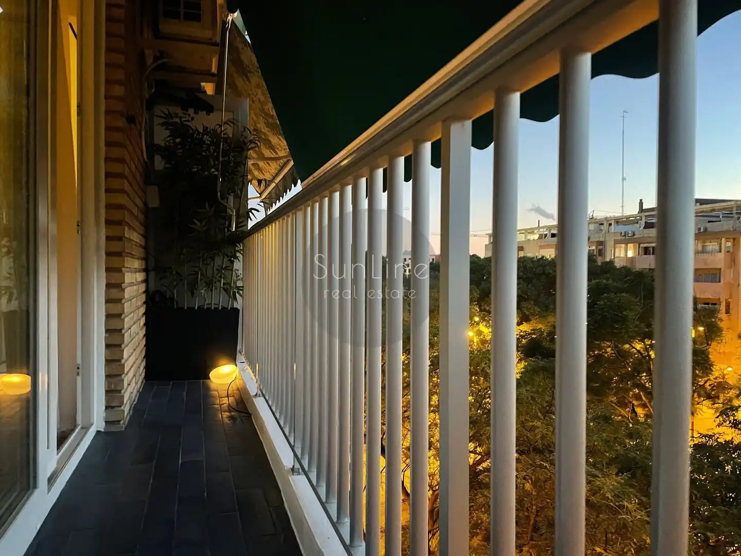 Terrasse von Wohnung zur Miete in Poblats Marítims