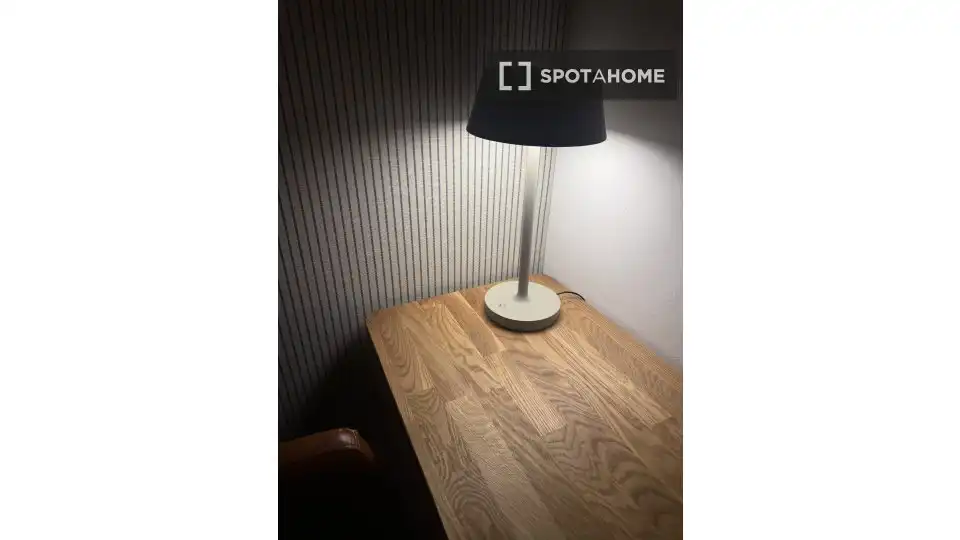 Habitación de Apartamento para compartir en Sant Cugat del Vallès con Aire acondicionado, Terraza y Amueblado
