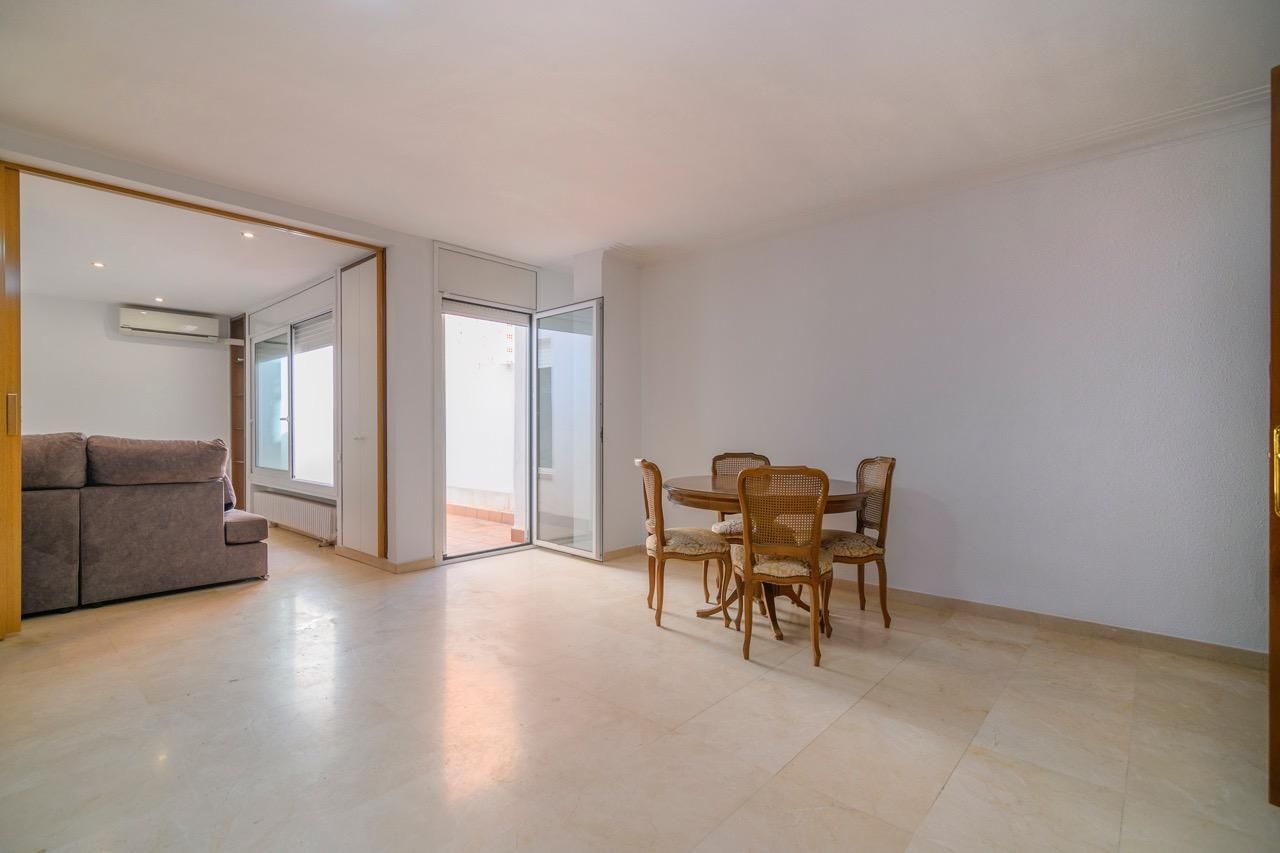 Comedor de Casa adosada en venta en Sant Joan de Vilatorrada con Terraza, Trastero y Alarma