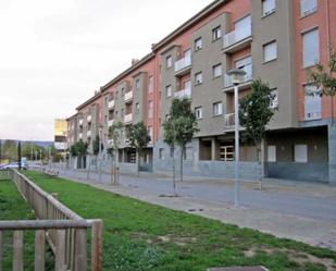 Vista exterior de Pis en venda en Vic