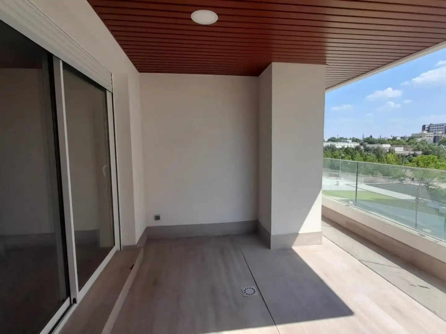 Terrace of Flat for rent in Tres Cantos  with Heating, Terrace and Storage room
