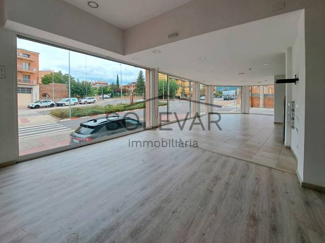 Local comercial en Alquiler en Tremp