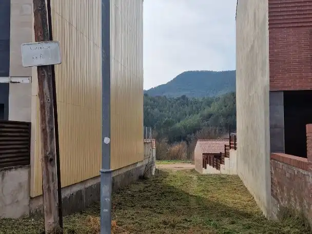 Wohnbaugrundstück zum Verkauf in Carrer de la font 10, imagen 2