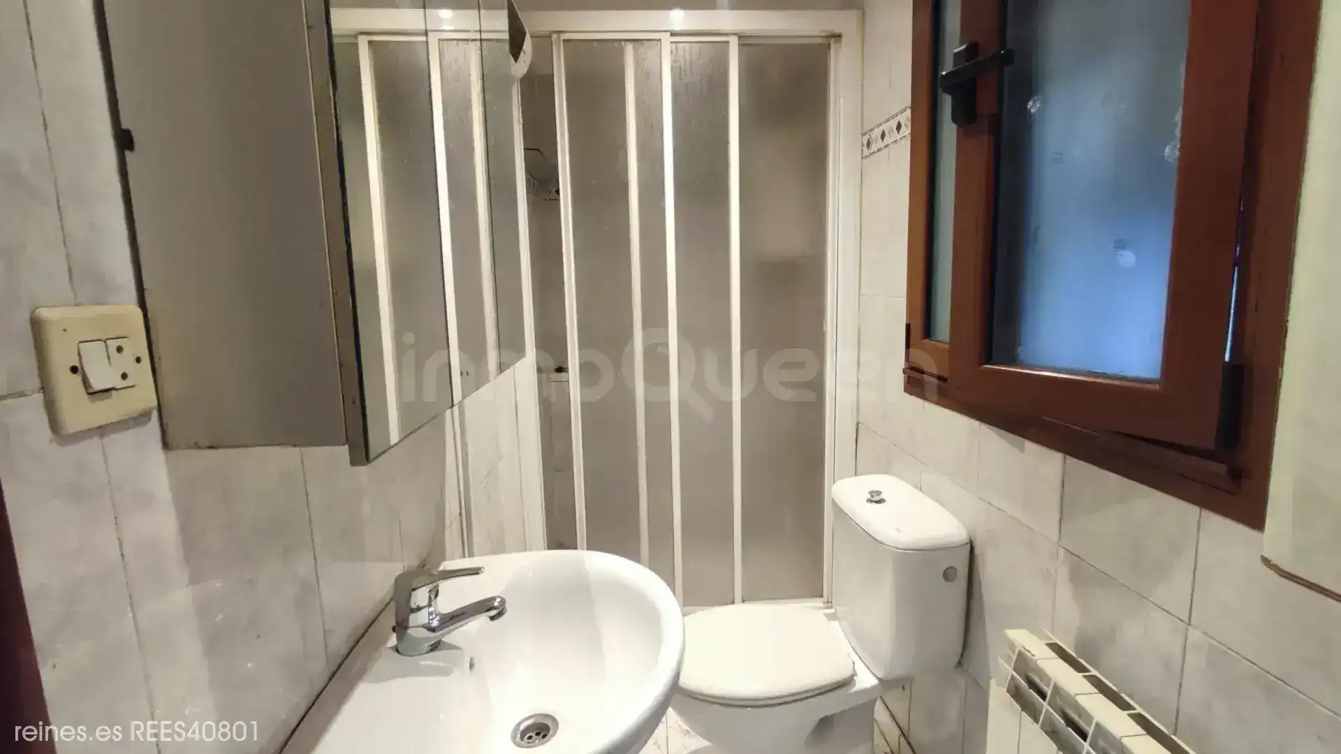 Bathroom of Houses for sale in Mieres (Asturias)  with Heating, Terrace and Furnished