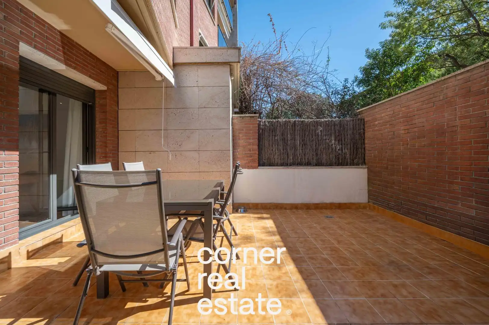 Terrassa de Planta baixa en venda en Sant Cugat del Vallès amb Parquet, Terrassa i Traster