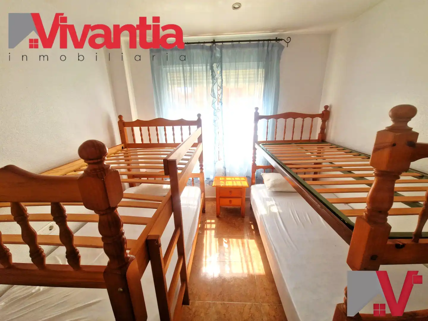 Schlafzimmer von Einfamilien-Reihenhaus zum Verkauf in Águilas mit Klimaanlage, Terrasse und Abstellraum