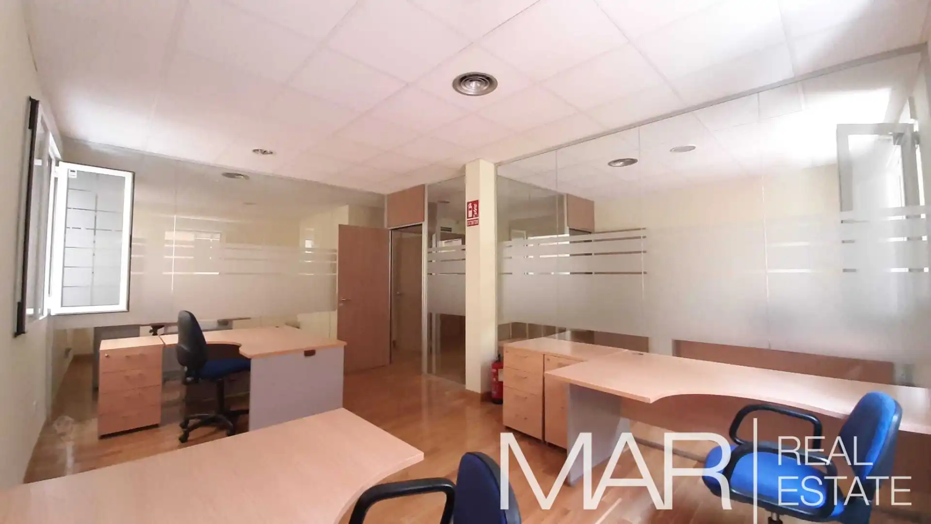 Büro zur Miete in Madrid mit Klimaanlage, Heizung und Möbliert