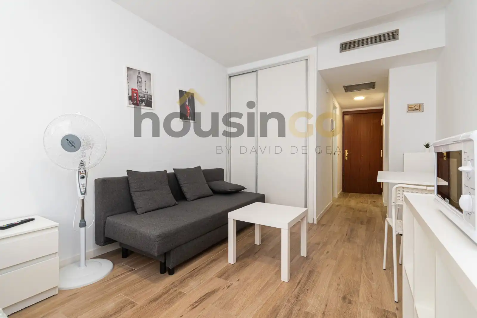 Sala d'estar de Estudi de lloguer en Madrid amb Aire condicionat, Calefacció i Moblat