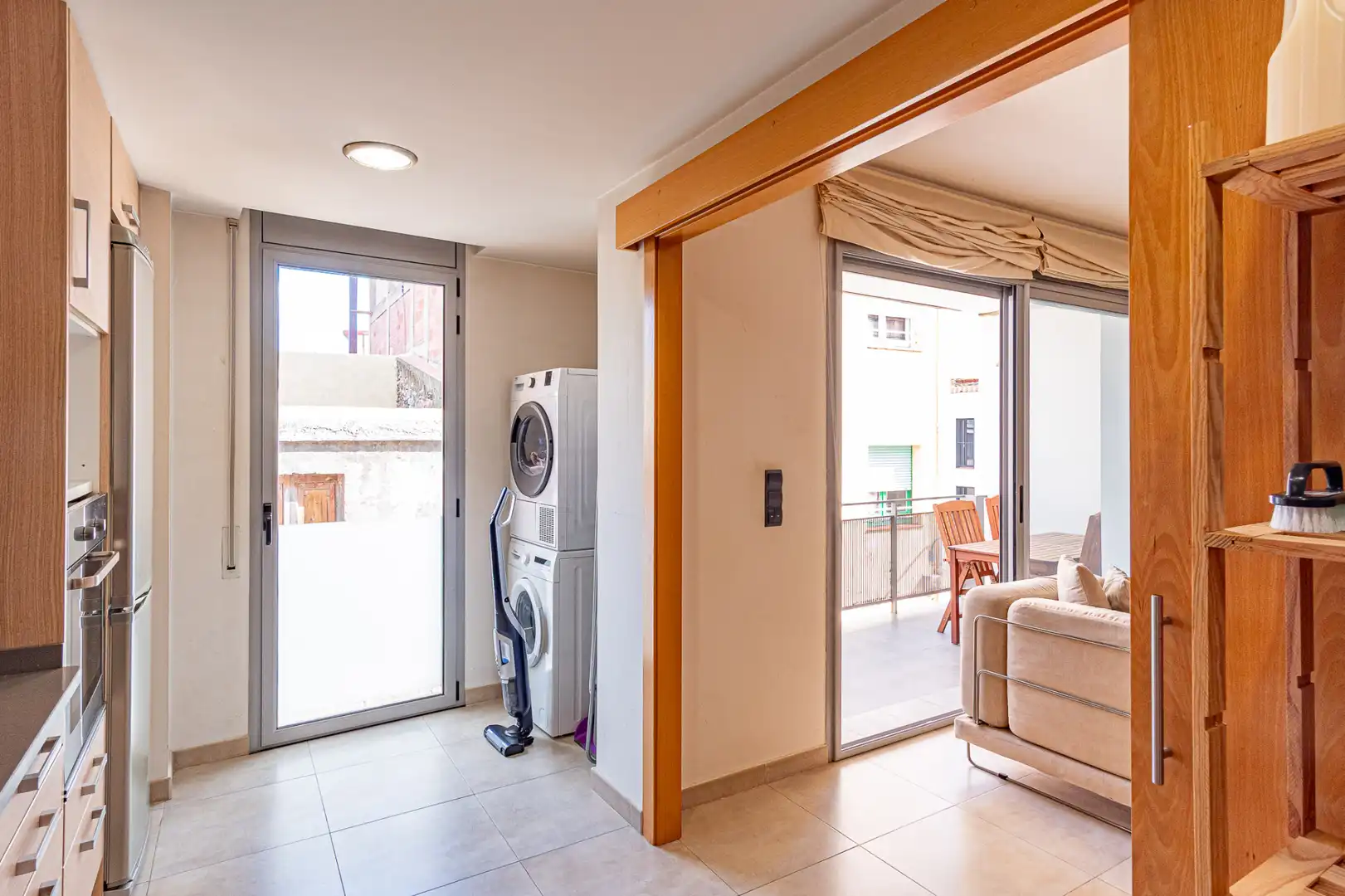 Wohnung zum Verkauf in Llançà mit Klimaanlage, Heizung und Terrasse