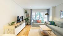 Living room of Flat to share in Oviedo   with Heating, Parquet flooring and Furnished