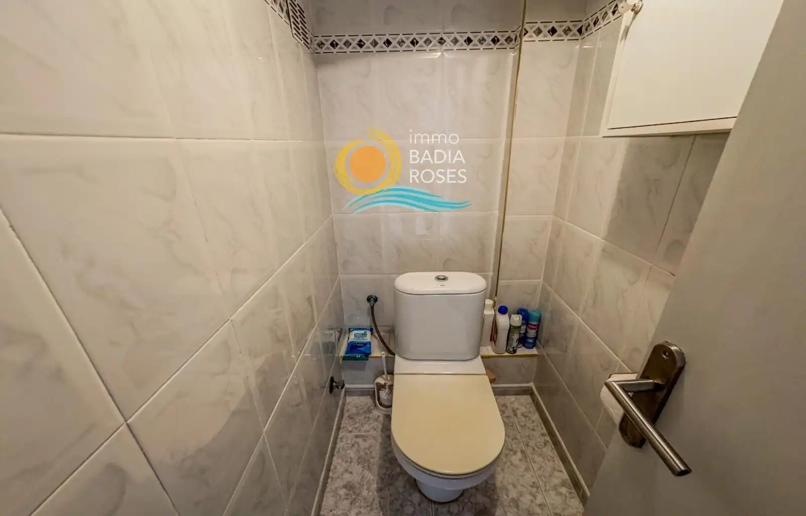Baño de Piso en venta en Roses con Aire acondicionado, Calefacción y Terraza