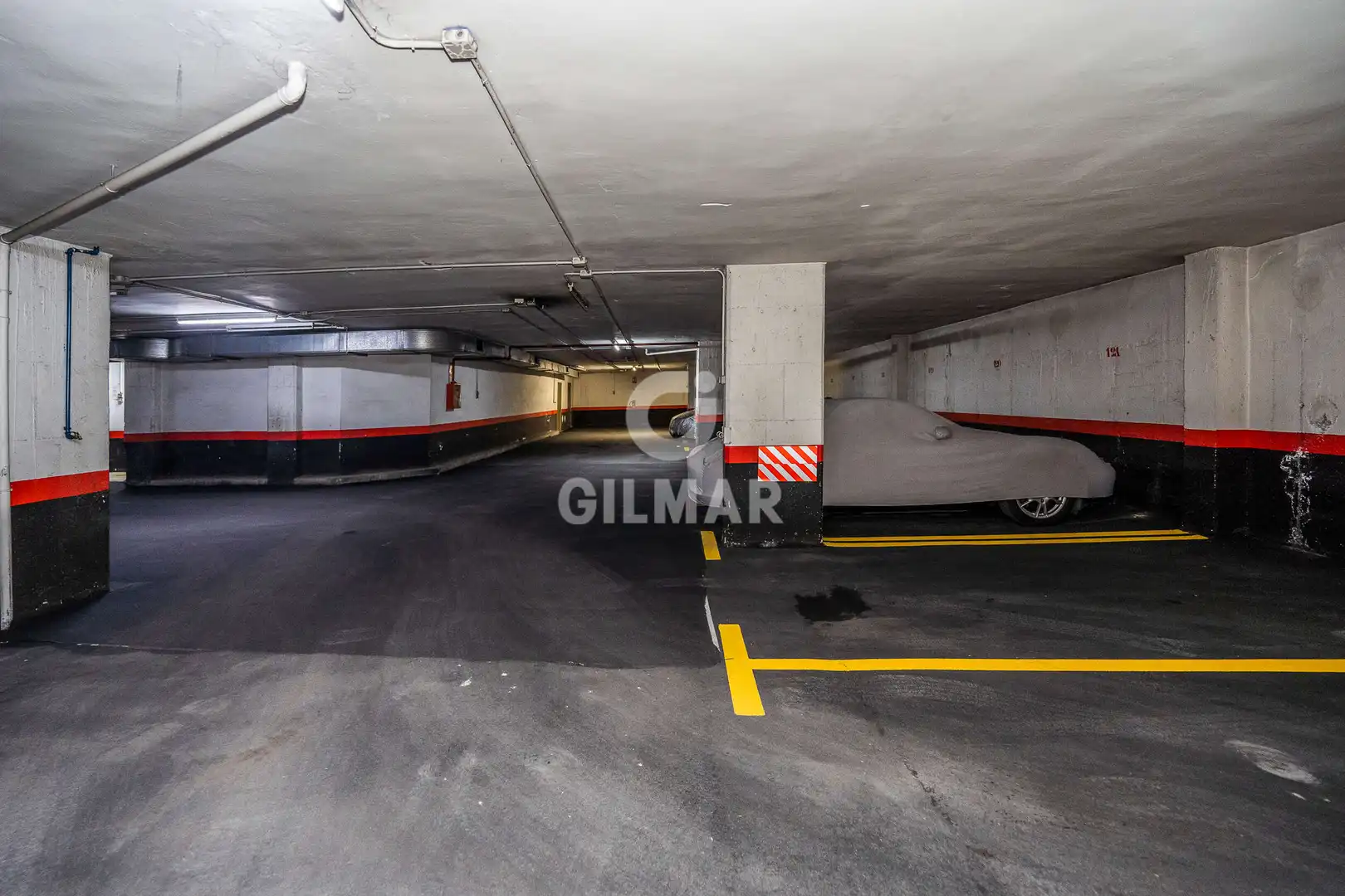 Aparcament de Garatge en venda en Madrid