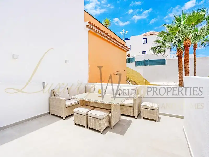 Terrace of Duplexes for sale in Adeje  with Air Conditioner and Terrace
