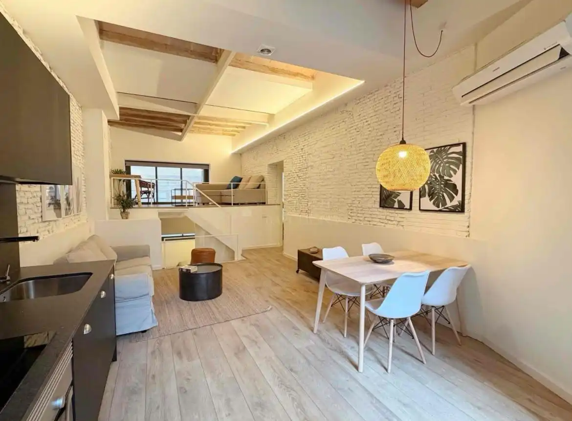 Apartamento con piscina en venta en Ciutat Vella, imagen 27