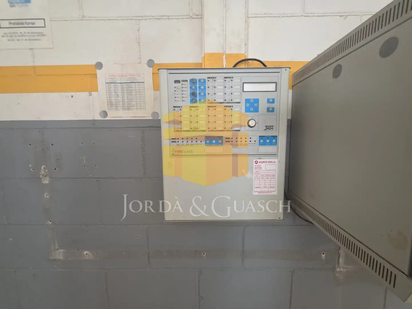 Nave industrial de alquiler en Rubí con Calefacción y Alarma