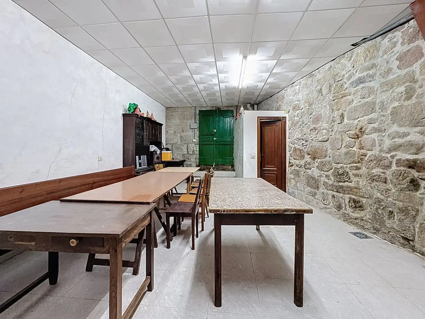 Cuina de Casa o xalet en venda en Pontevedra Capital  amb Calefacció i Terrassa