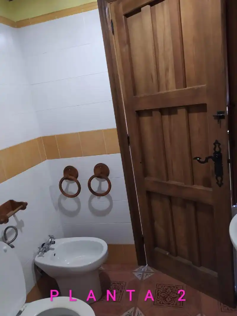 Badezimmer von Einfamilien-Reihenhaus zum Verkauf in Villa del Campo mit Privatgarten und Möbliert